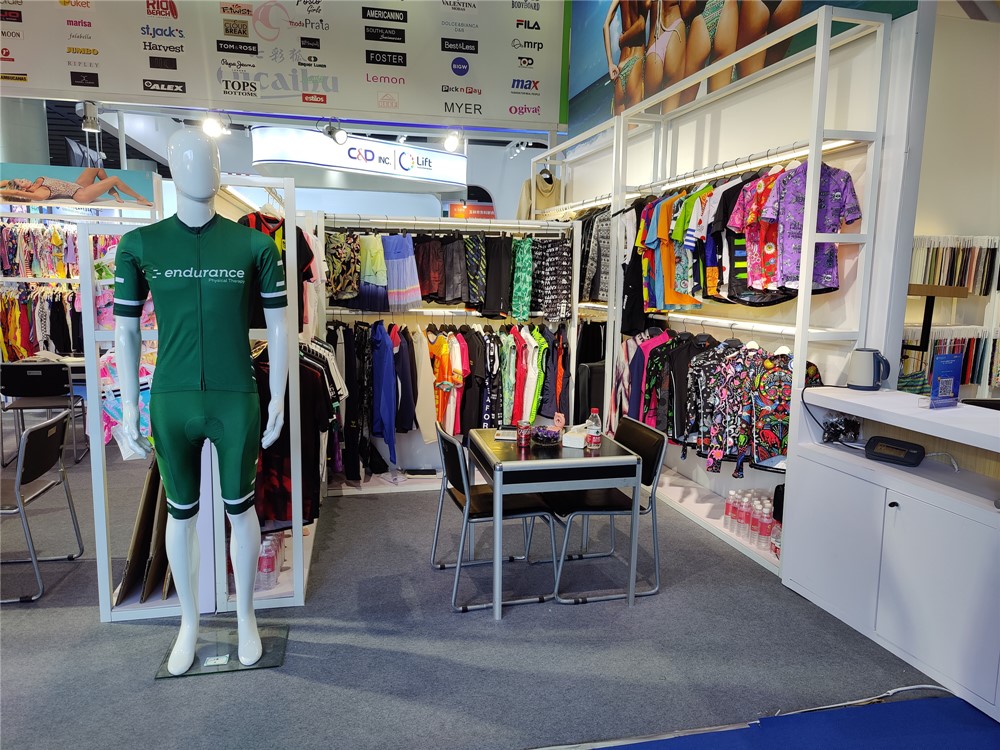 QIYI CLOTHING-CANTON FAIR